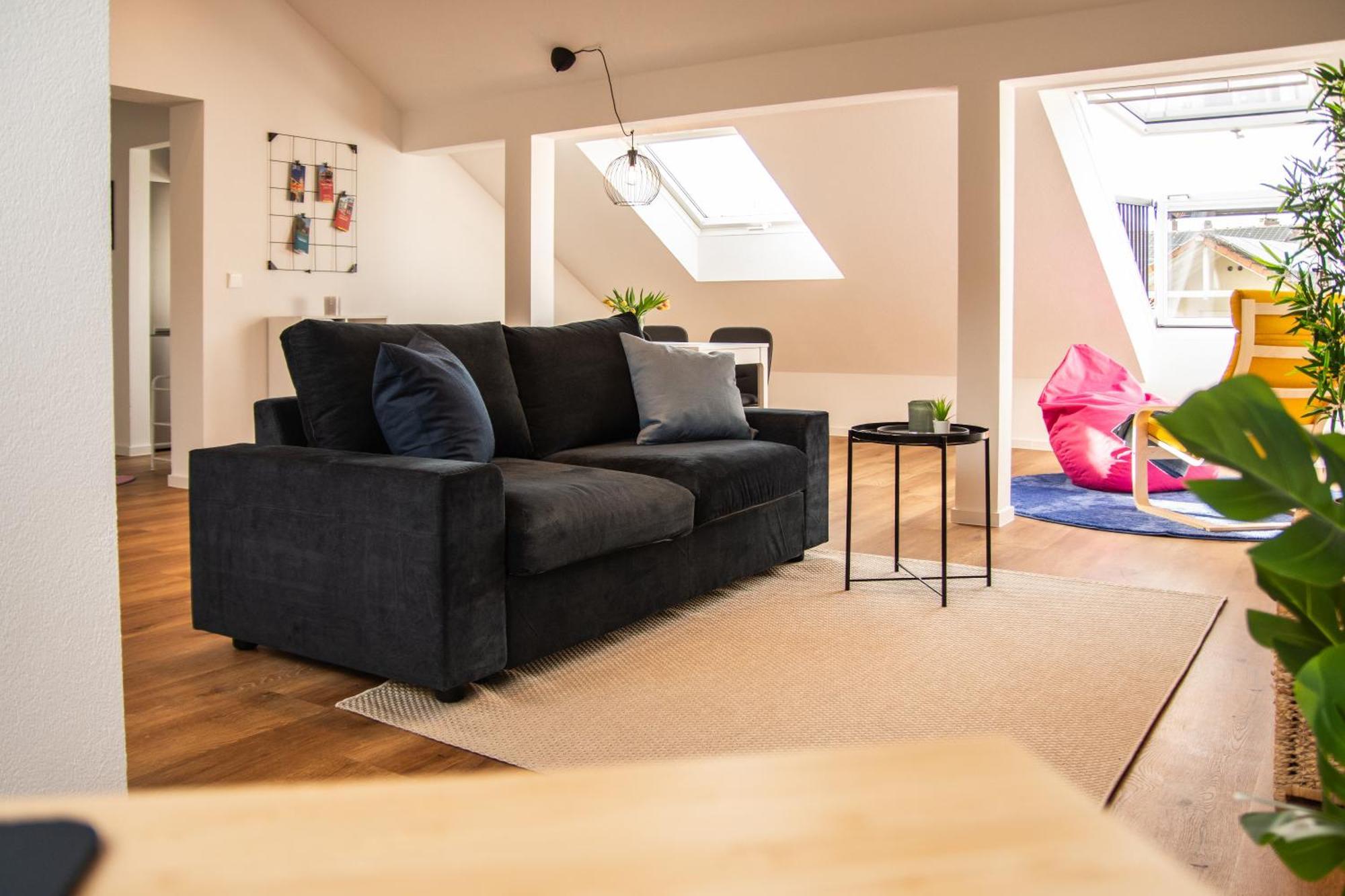 Das Raum-Wunder Mit Kueche Und Smart-Tv Karlsruhe Dış mekan fotoğraf